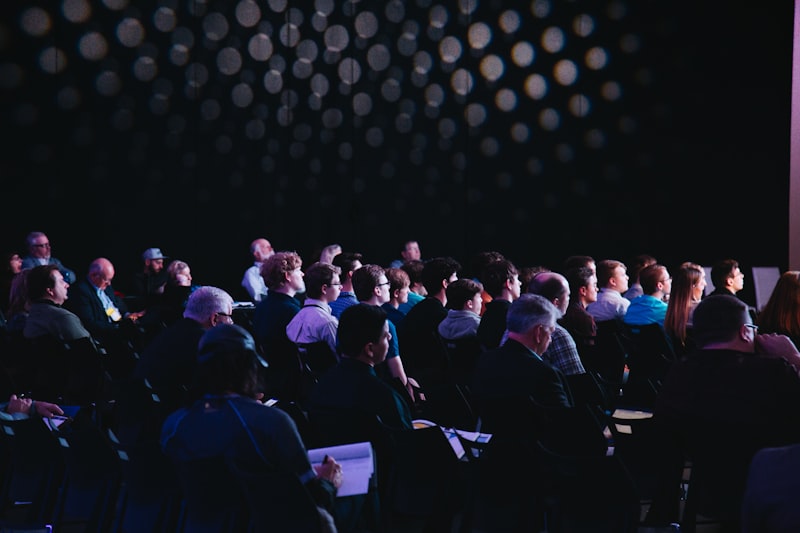 Auditorium auf dem Campus Bad Honnef – Bestuhlung in Reihenform
